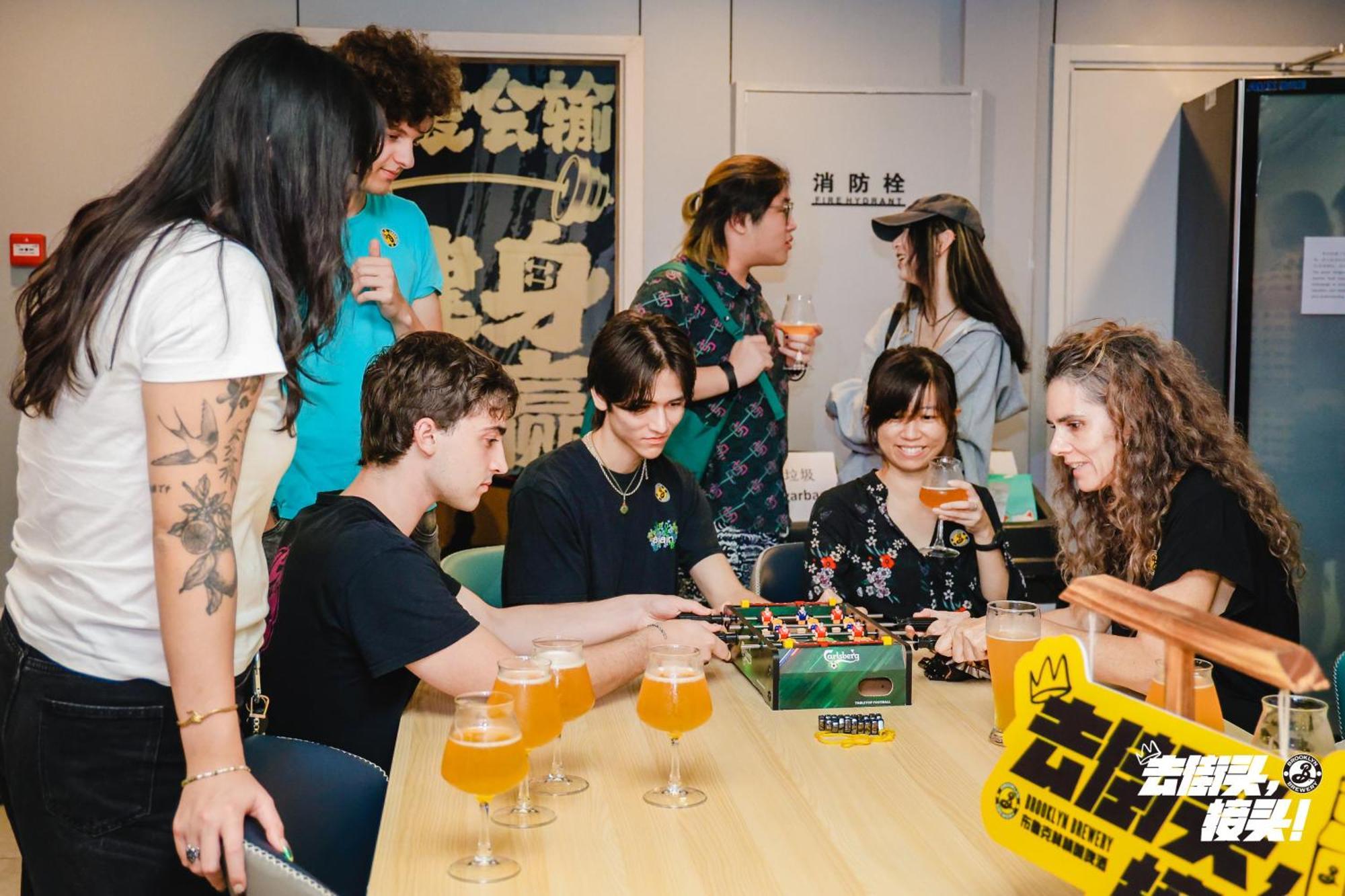 Dayin International Youth Hostel -Near People'S Square & Old Town -Social Area -Bar -Cafe -Gym -Free Laundry Luggage Storage -24H Front Desk -English Service เซี่ยงไฮ้ ภายนอก รูปภาพ