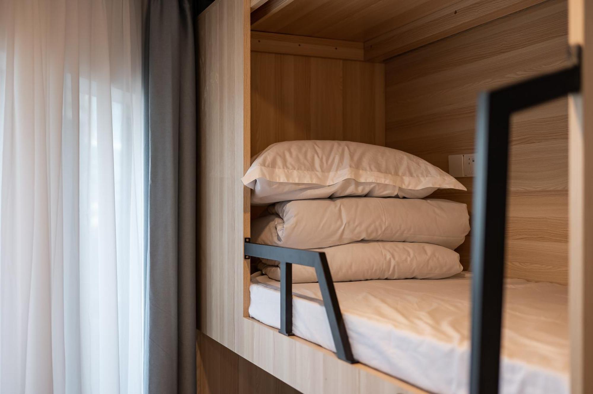 Dayin International Youth Hostel -Near People'S Square & Old Town -Social Area -Bar -Cafe -Gym -Free Laundry Luggage Storage -24H Front Desk -English Service เซี่ยงไฮ้ ภายนอก รูปภาพ