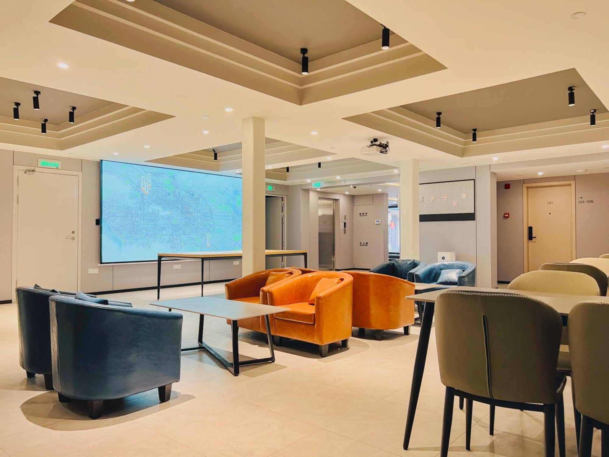 Dayin International Youth Hostel -Near People'S Square & Old Town -Social Area -Bar -Cafe -Gym -Free Laundry Luggage Storage -24H Front Desk -English Service เซี่ยงไฮ้ ภายนอก รูปภาพ