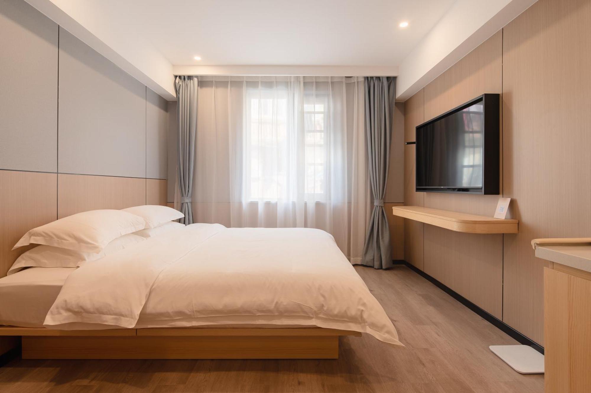 Dayin International Youth Hostel -Near People'S Square & Old Town -Social Area -Bar -Cafe -Gym -Free Laundry Luggage Storage -24H Front Desk -English Service เซี่ยงไฮ้ ภายนอก รูปภาพ